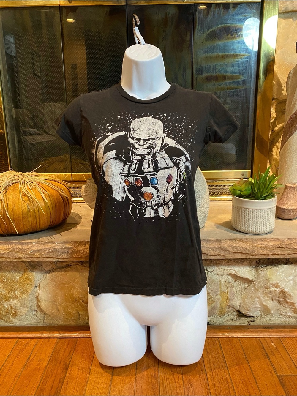 Marvel Thanos Infinity Gauntlet Tee